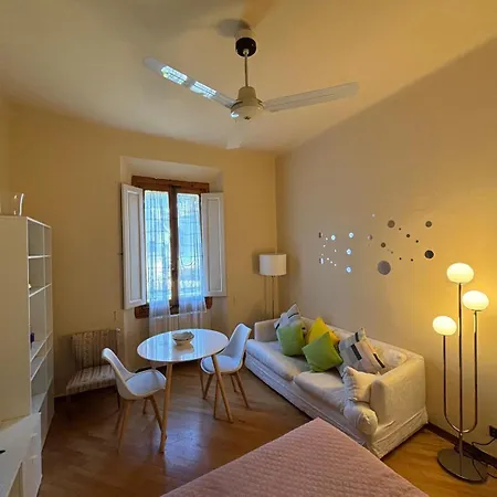 Διαμέρισμα Celeste Apartment-san Frediano
